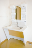 備え付けの化粧洗面台